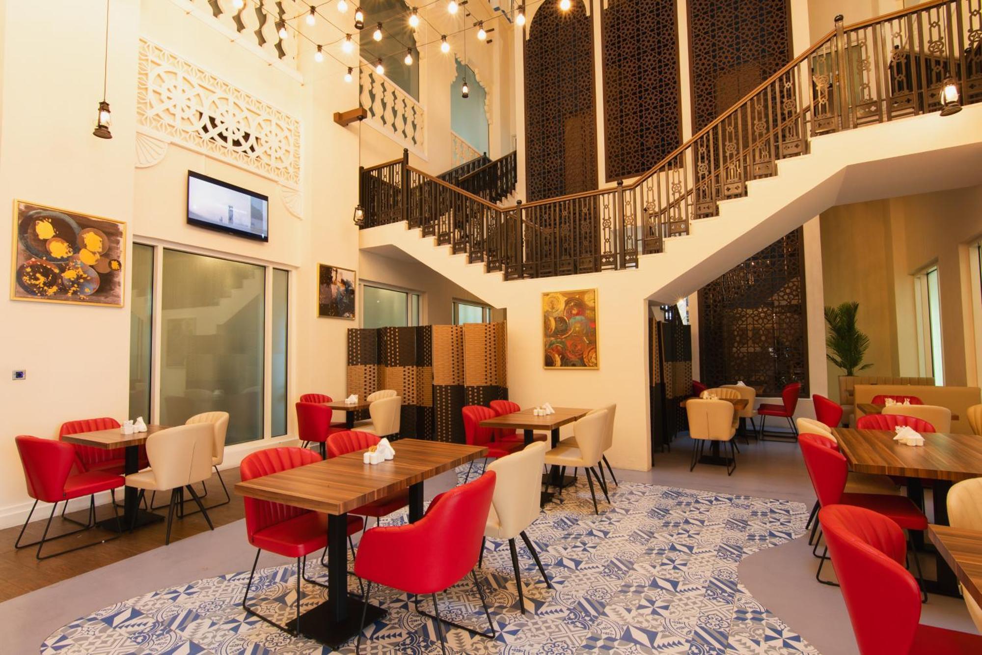 Central Inn Souq Waqif Doha Exteriör bild